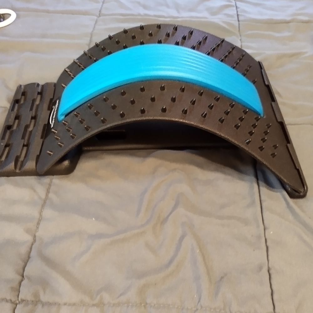 Back cracker - Picture 2 of 2